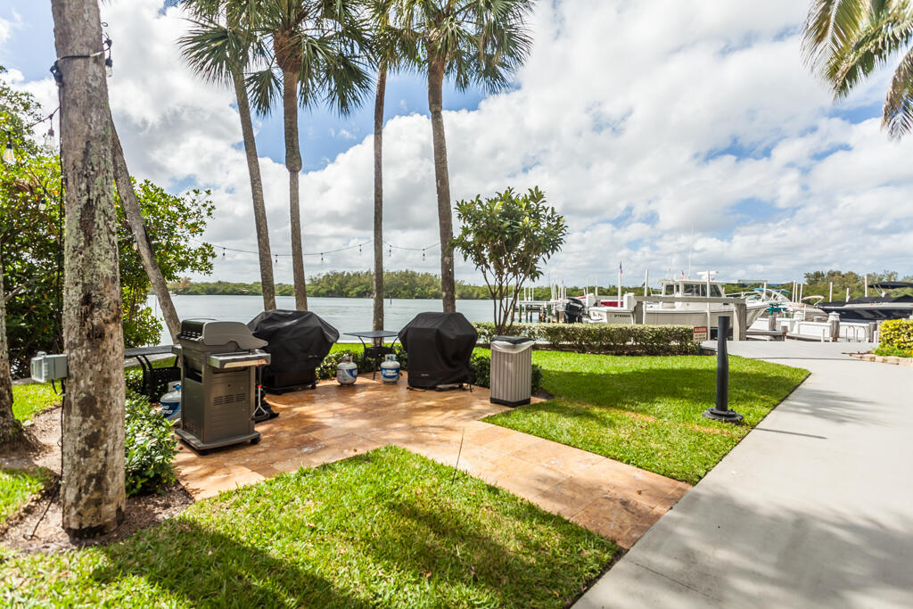 La Fontana - Residential