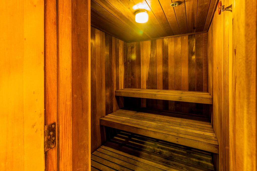 La Fontana - Residential