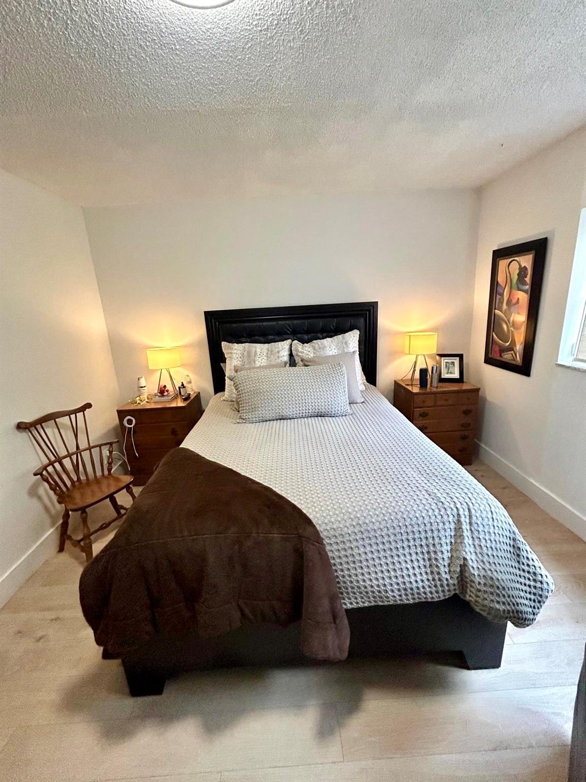 ORIOLE GOLF & TENNIS CLUB - Residential Lease