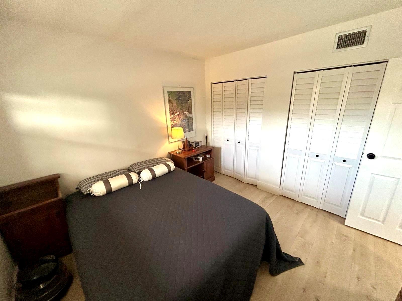 ORIOLE GOLF & TENNIS CLUB - Residential Lease