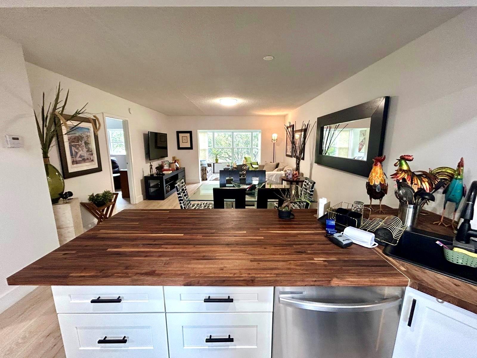 ORIOLE GOLF & TENNIS CLUB - Residential Lease