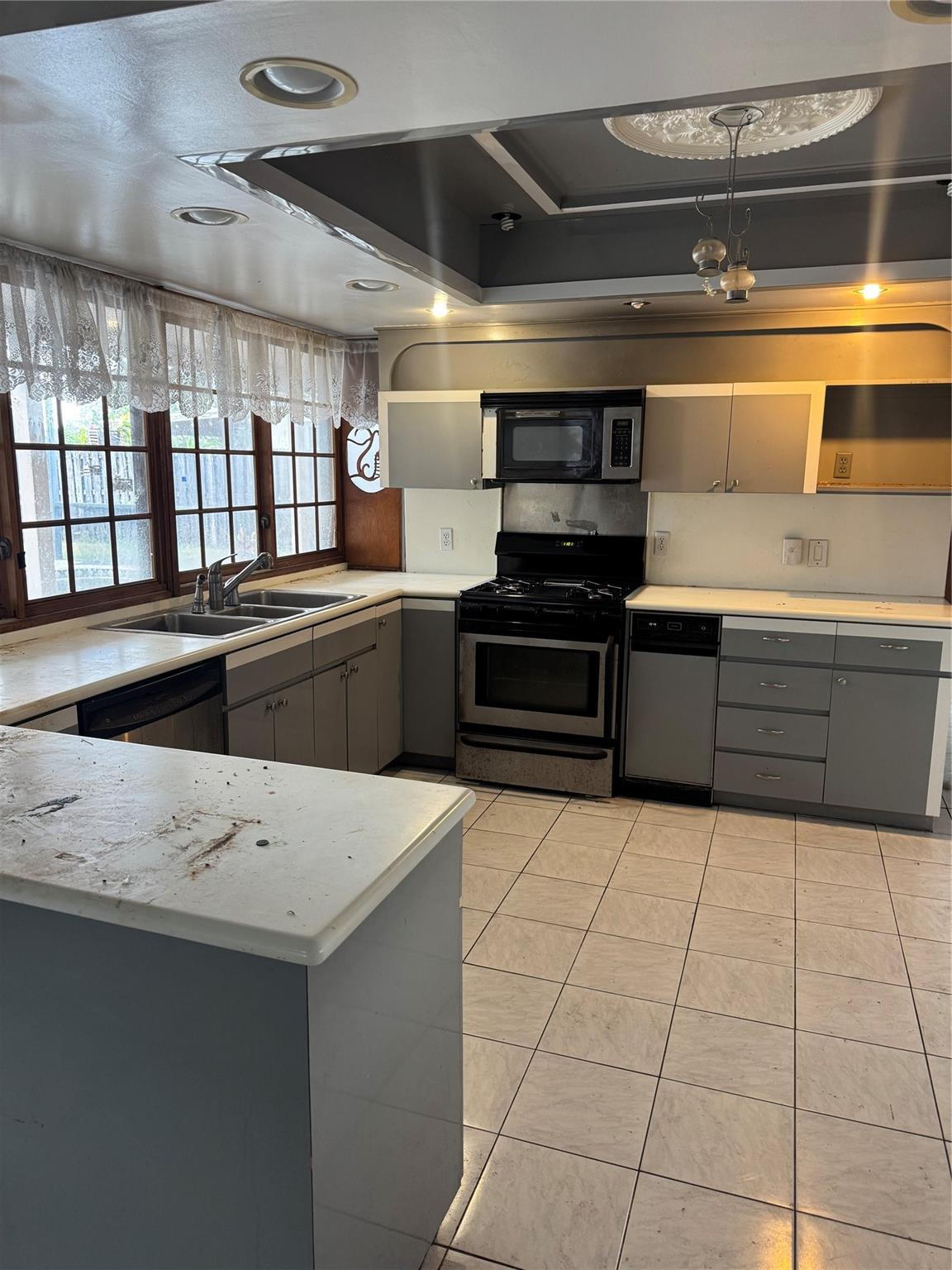 Sunrise Golf Village - Residential