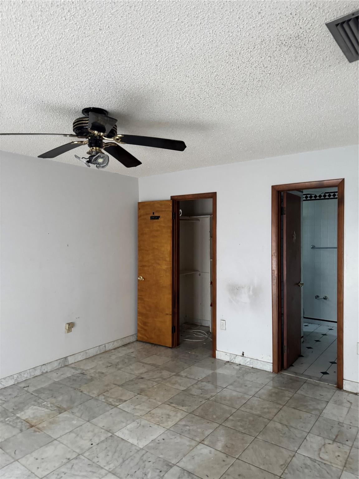 Sunrise Golf Village - Residential