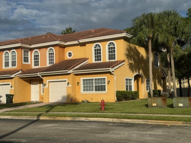 5822 Erik Way