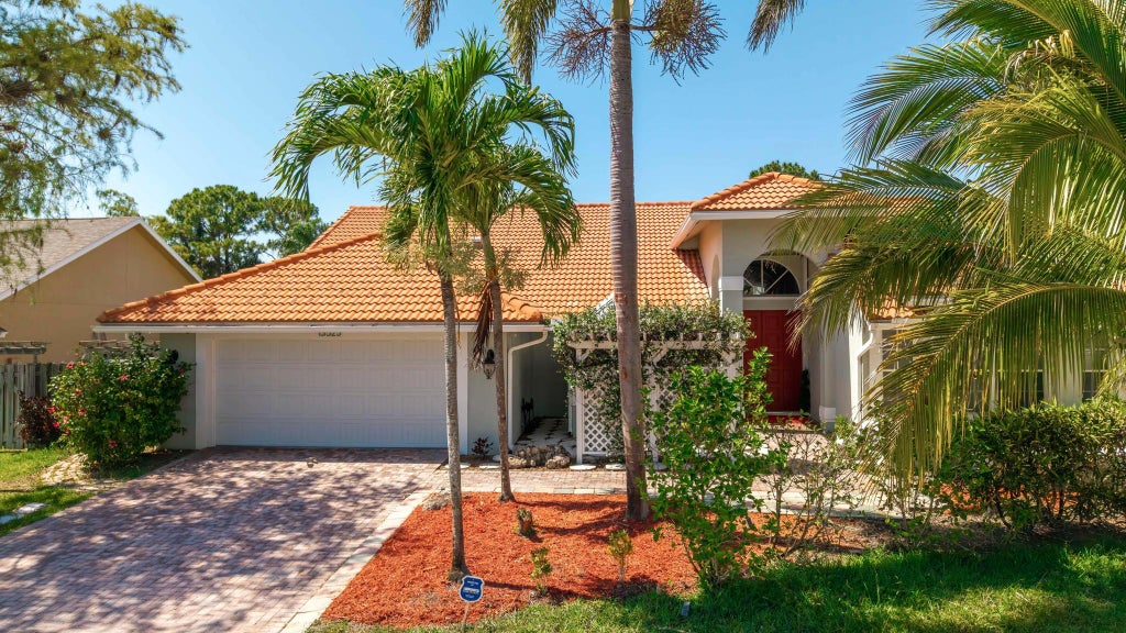Photo of 13525 BRIXHAM Street, Wellington, FL 33414 (MLS # B26085849)