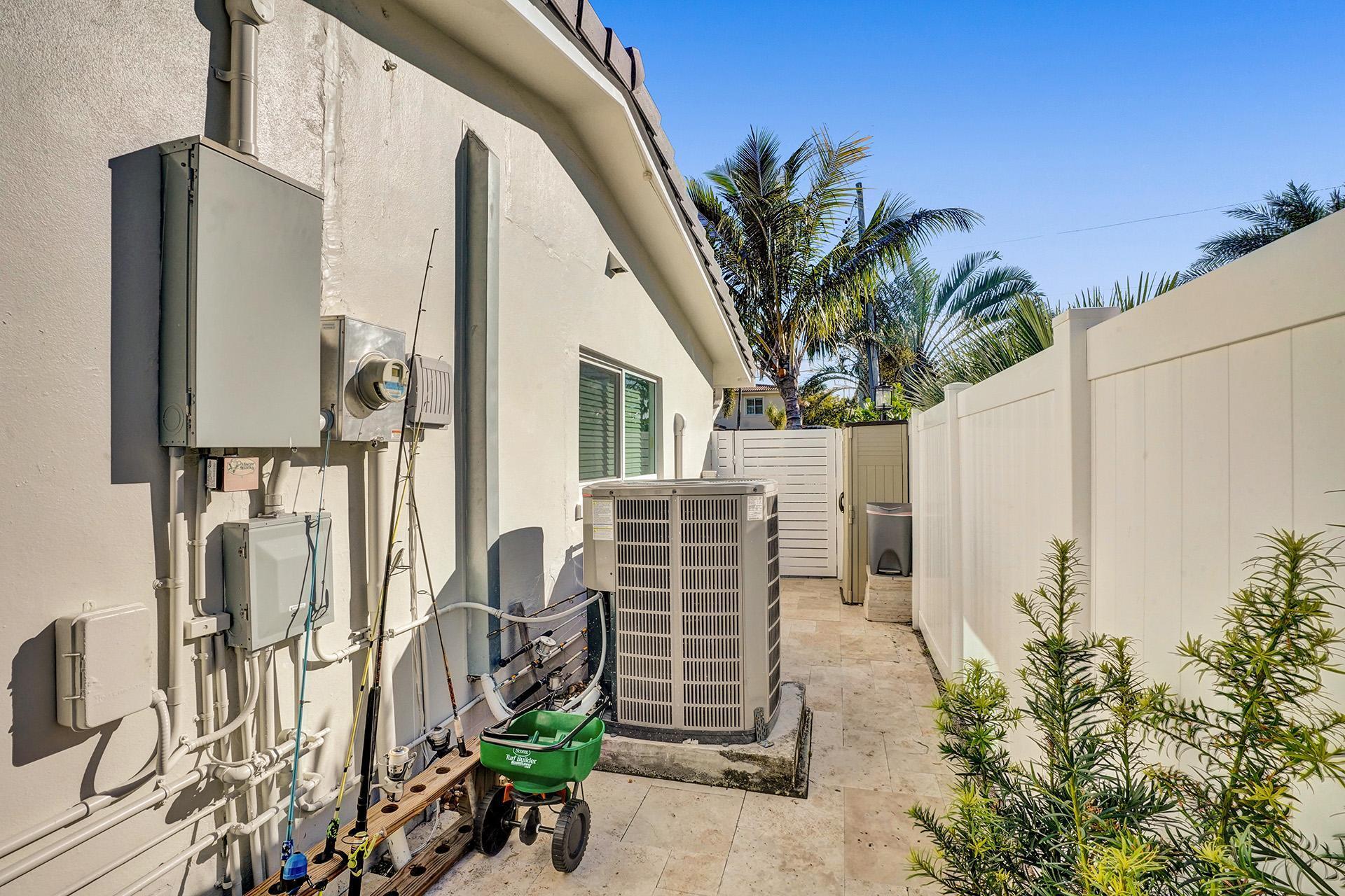 Harbor Village - Residential