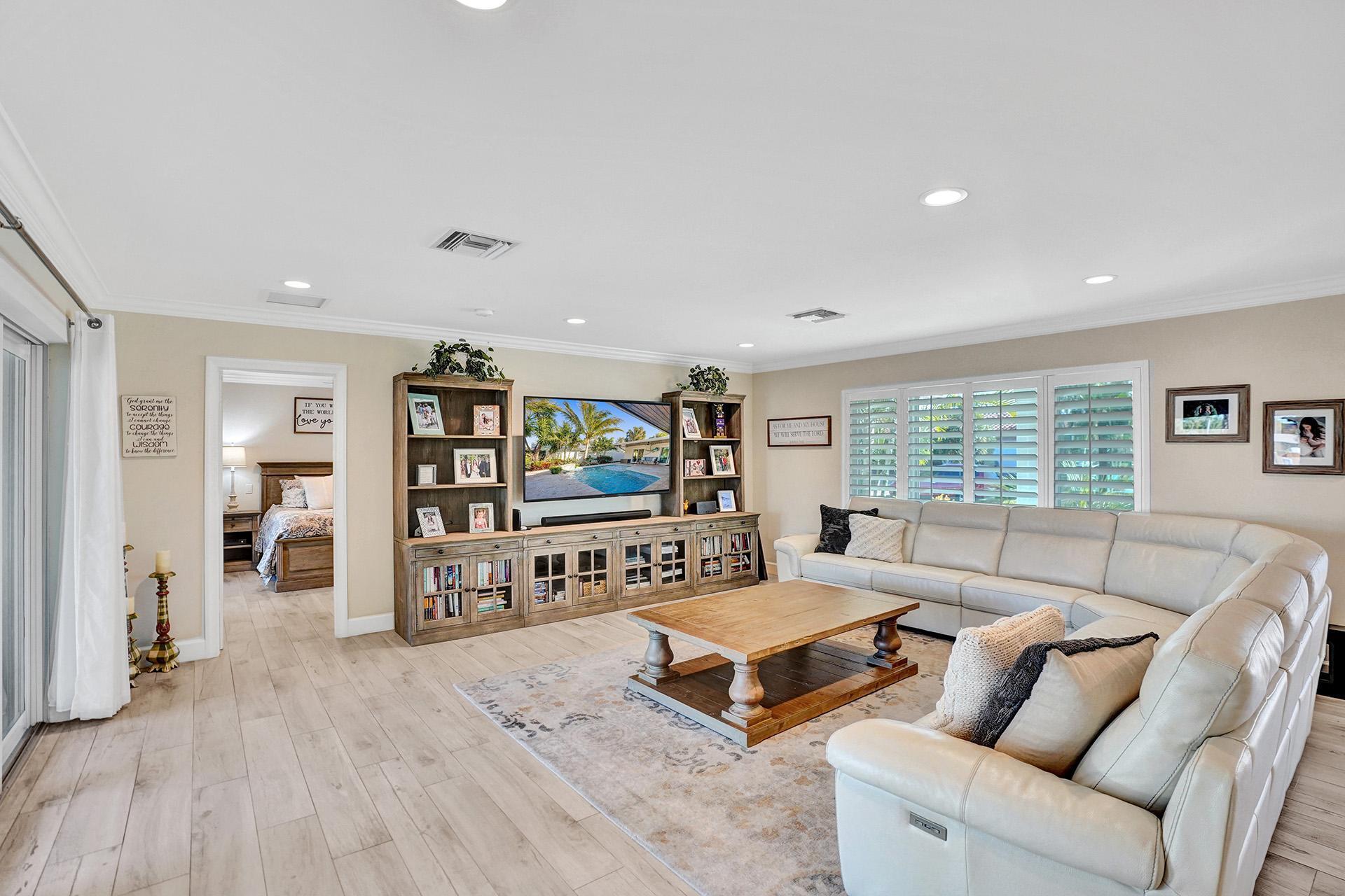 Harbor Village - Residential