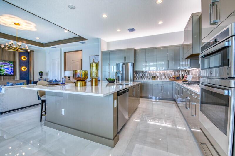 Valencia Grand - Residential