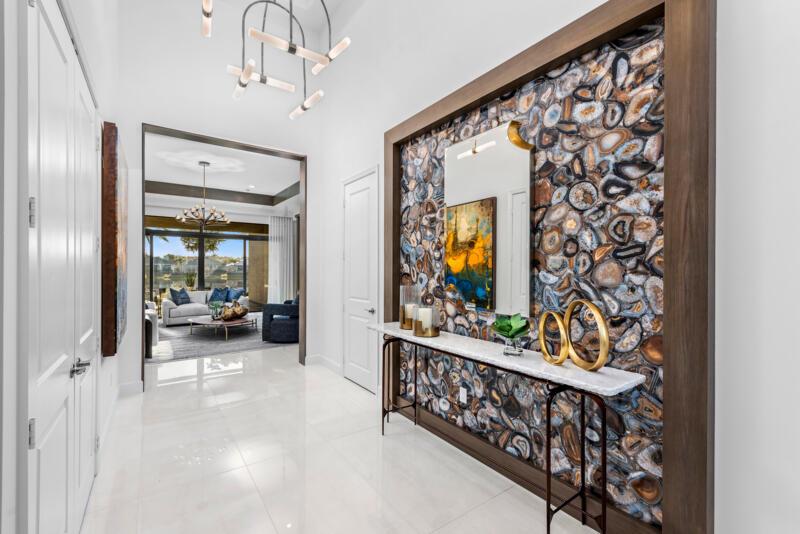 Valencia Grand - Residential