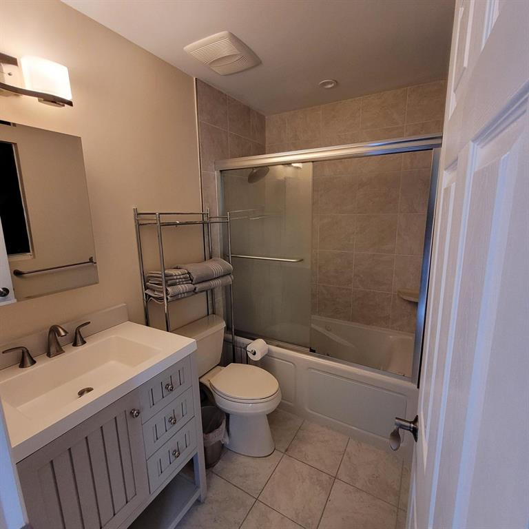 JUPITER IN THE PINES - Residential Lease