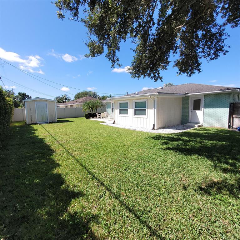 JUPITER IN THE PINES - Residential Lease