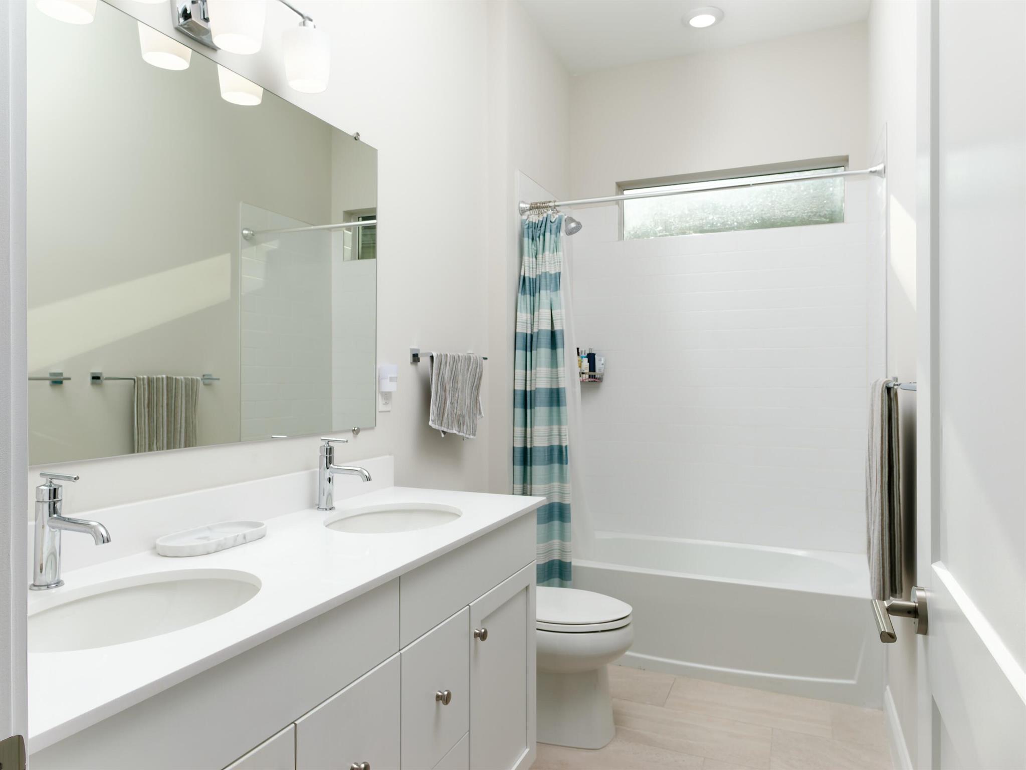 La Terre at Avenir - Residential