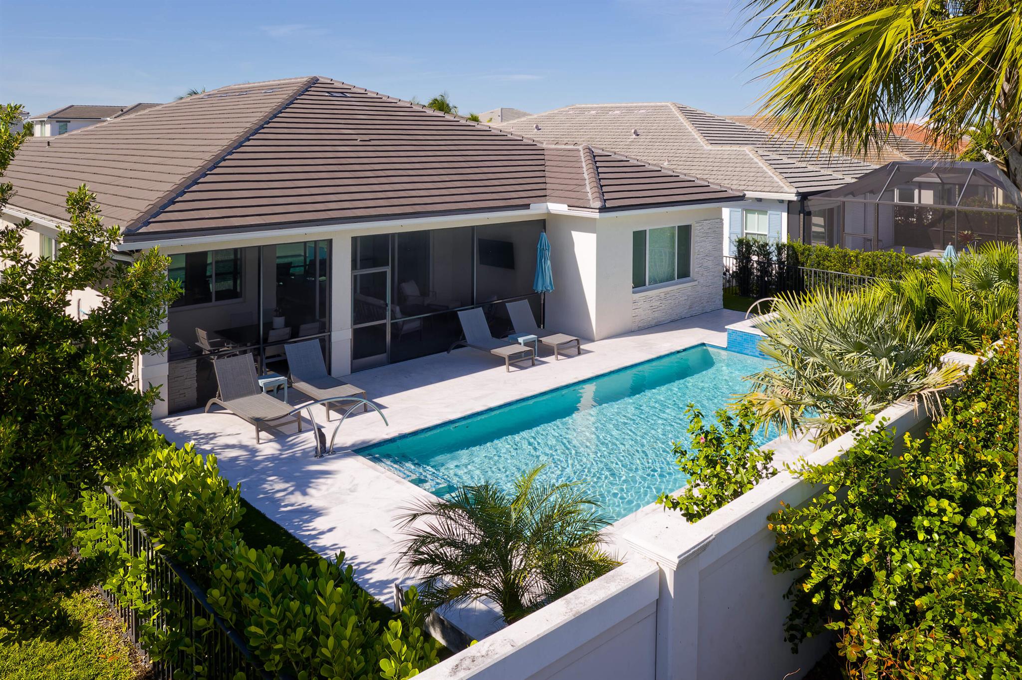 La Terre at Avenir - Residential