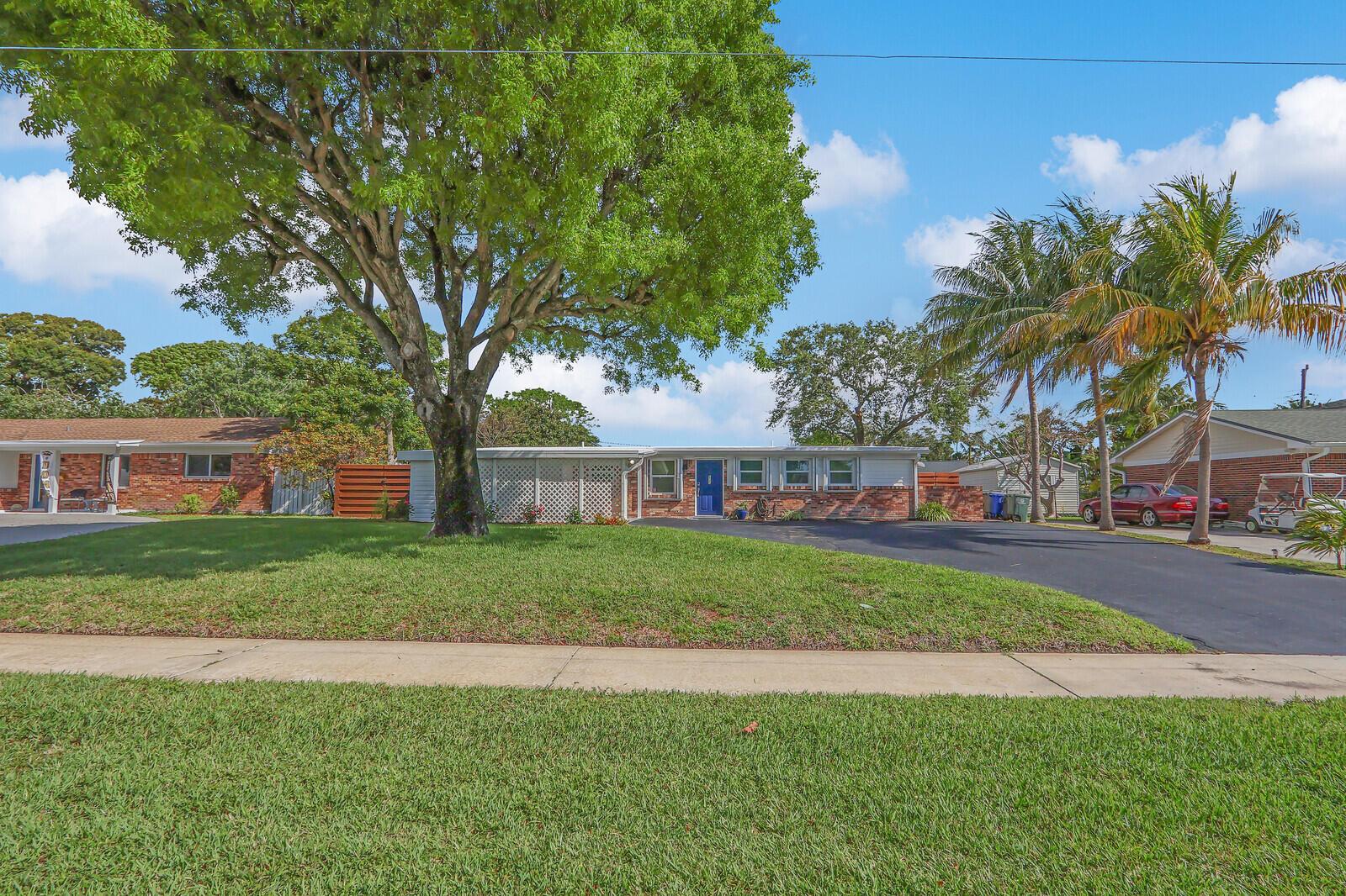 825 Northern Drive