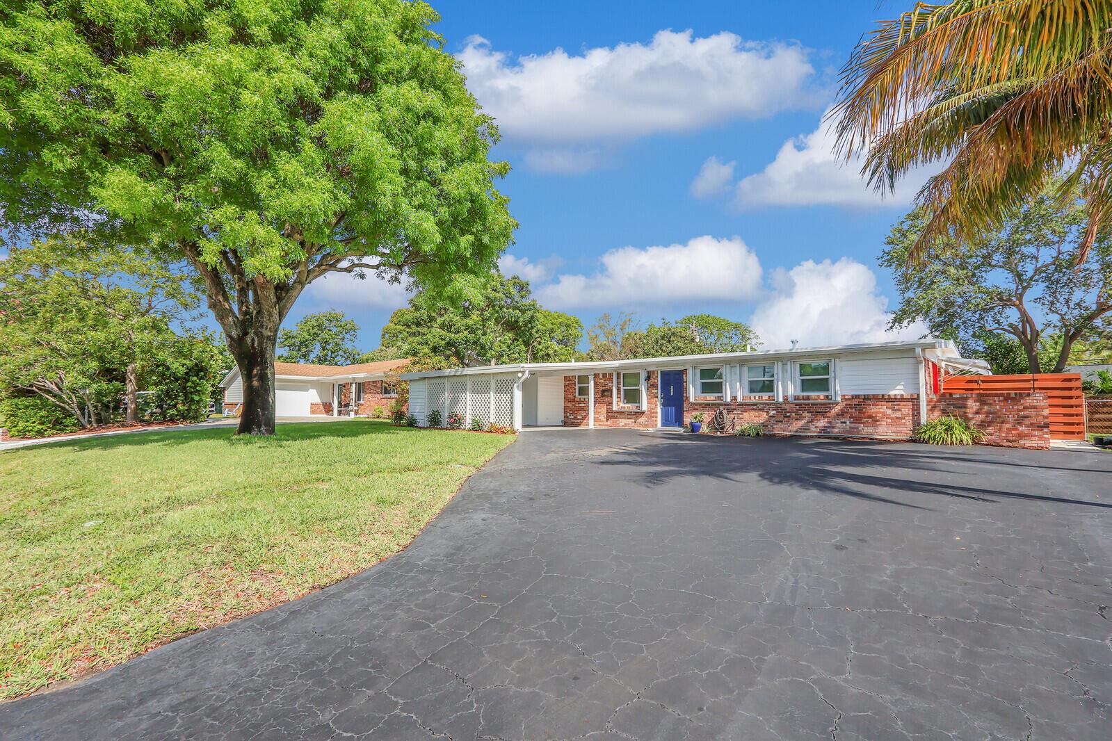 825 Northern Drive