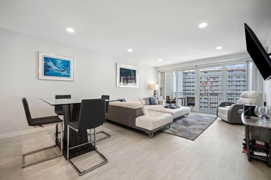 Atlantic Towers - Residential