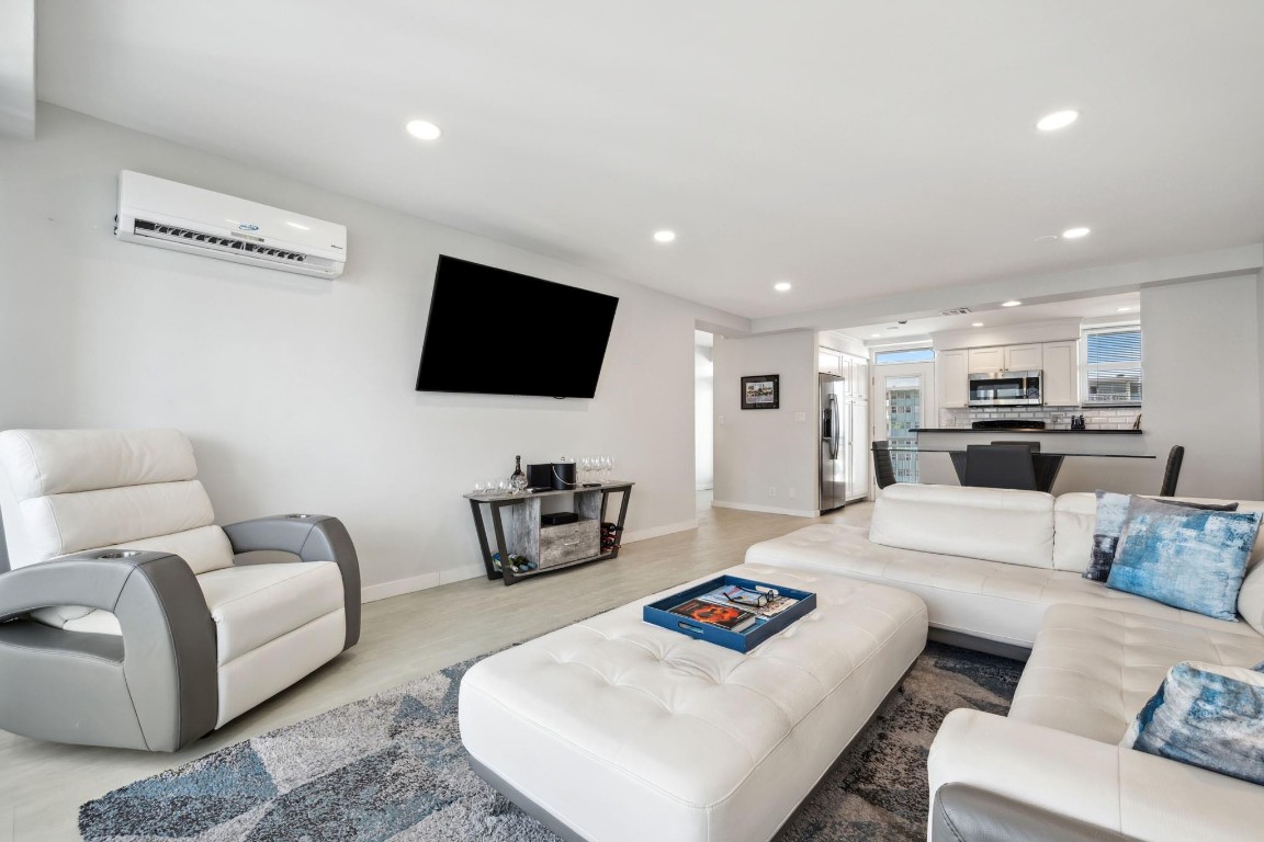 Atlantic Towers - Residential