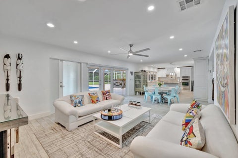 Tiny photo for 9010 S Lake Dasha Drive, Plantation, FL 33324 (MLS # B26034088)