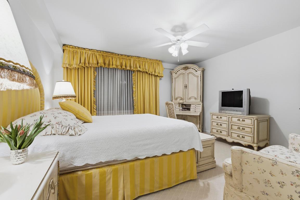 OCEAN TOWERS NORTH CONDO - Residential