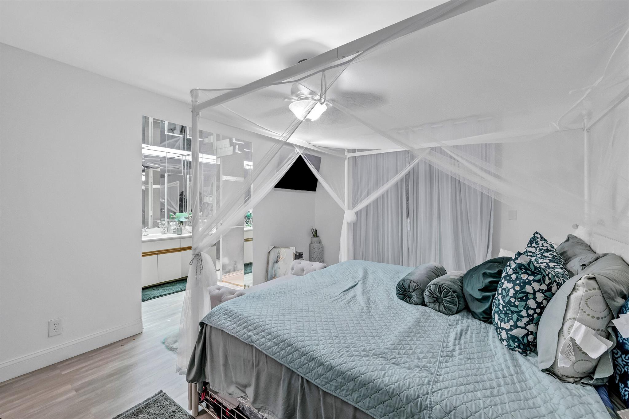 Clubhouse, Pool - Residential