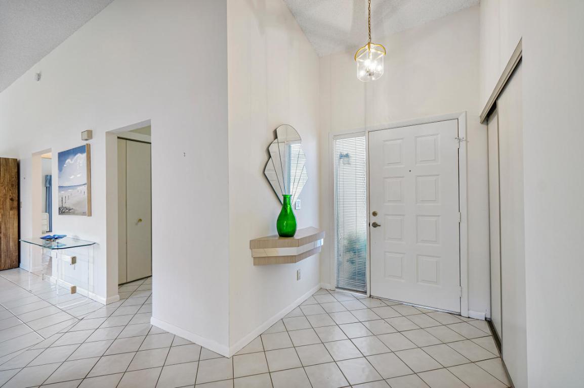 Fairmont Place-Equestrian - Residential