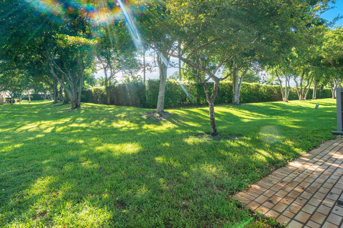 Fairmont Place-Equestrian - Residential