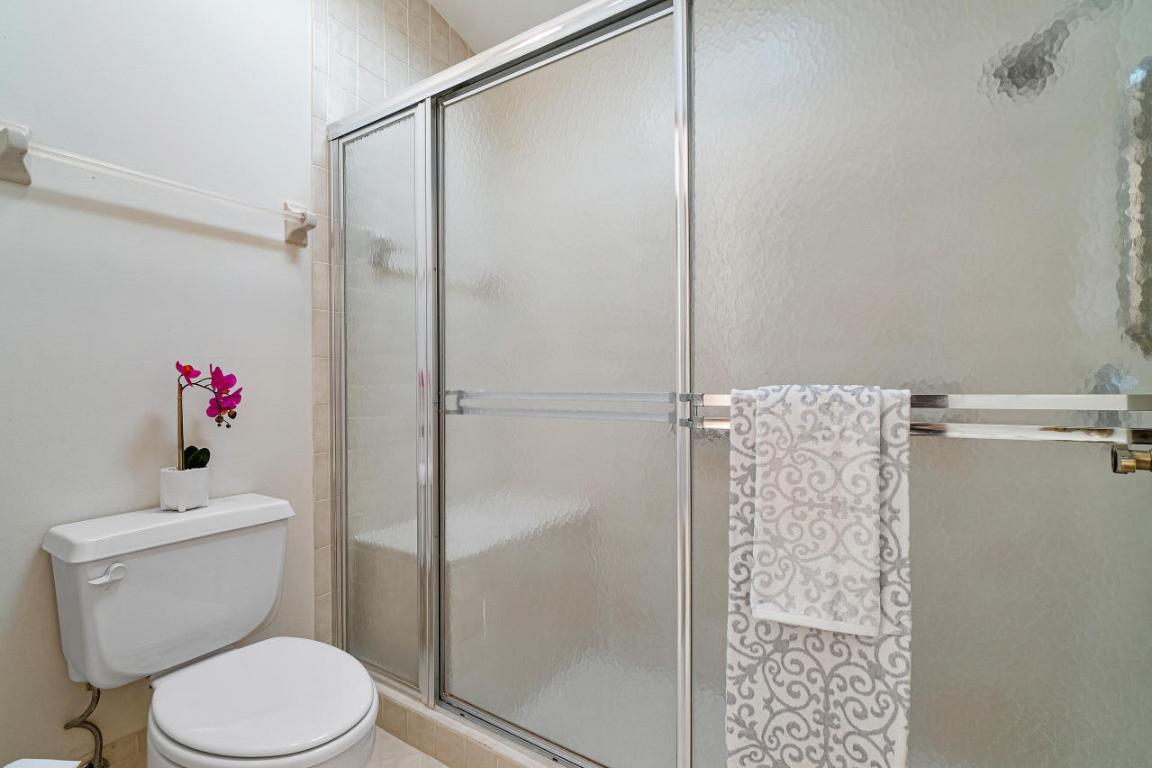 Fairmont Place-Equestrian - Residential