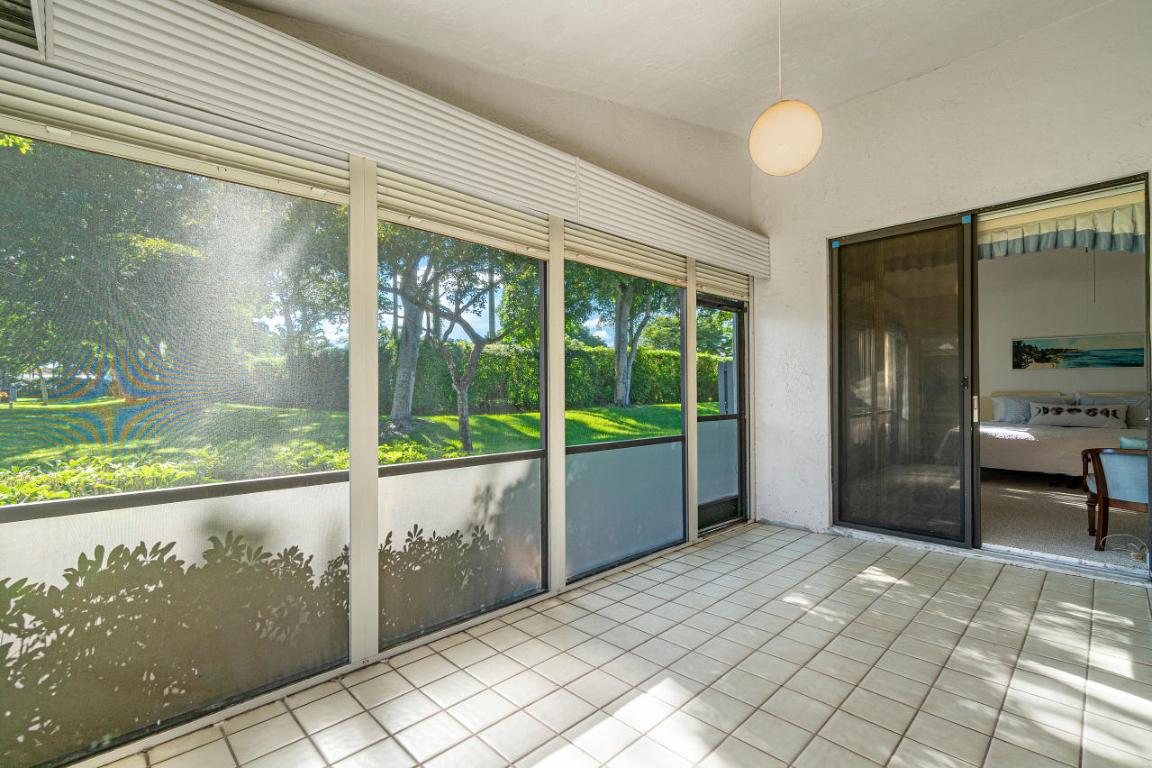 Fairmont Place-Equestrian - Residential