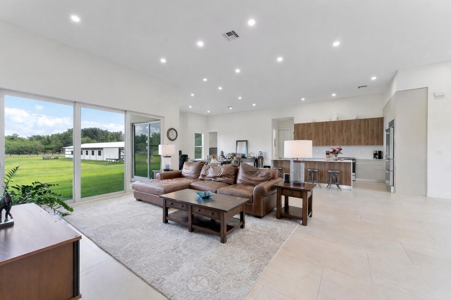 DEER RUN - Residential