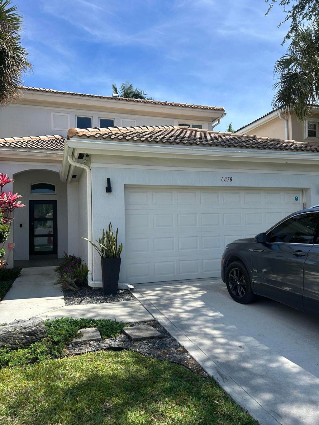 Photo of 6878 NW 33rd Street, Margate, FL 33063 (MLS # B26025238)
