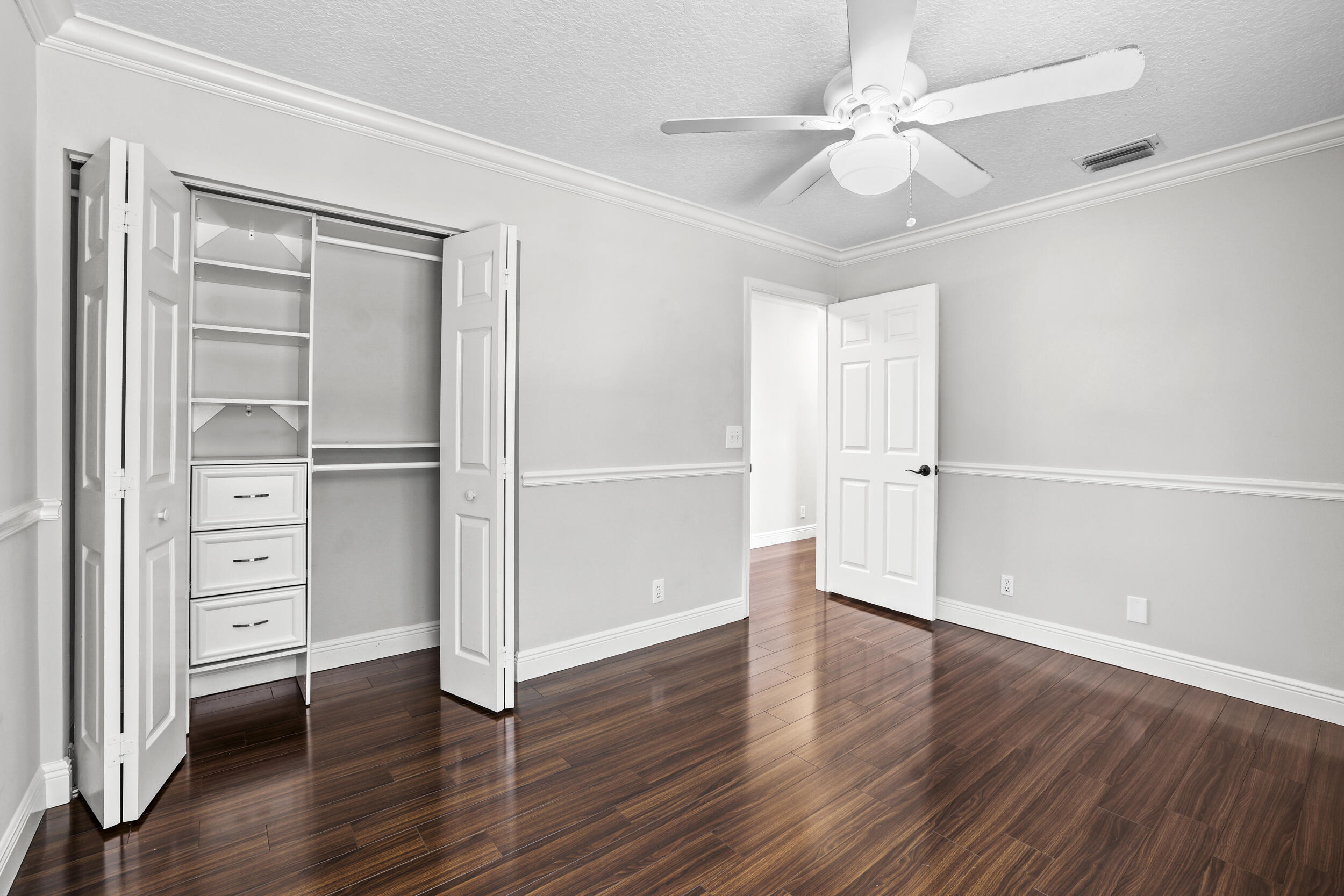 HOLIDAY SPRINGS EAST - Residential