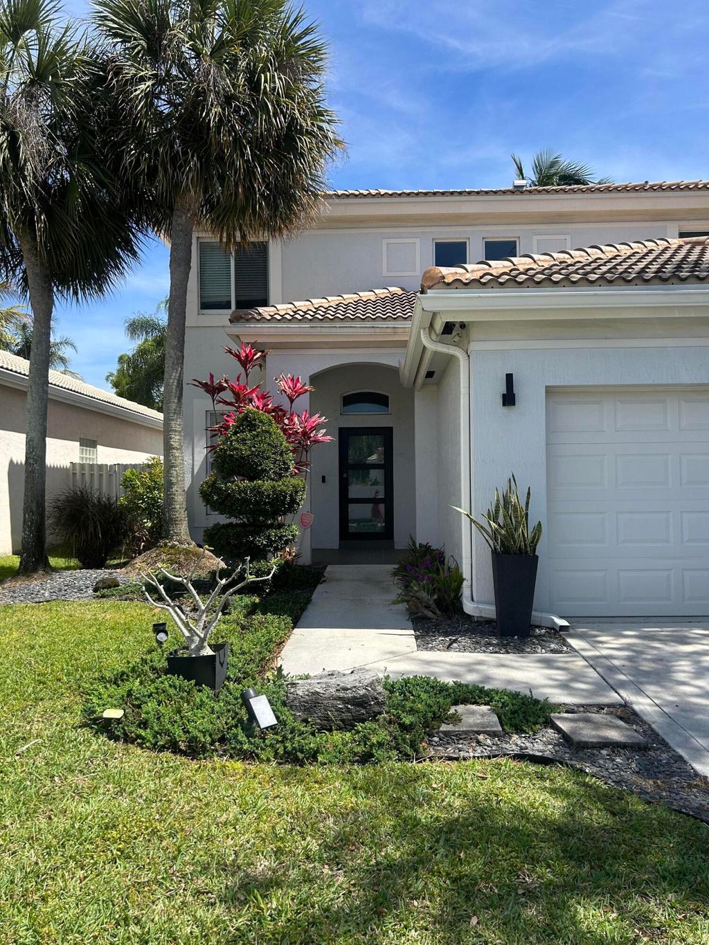 Photo of 6878 NW 33rd Street, Margate, FL 33063 (MLS # B26025238)