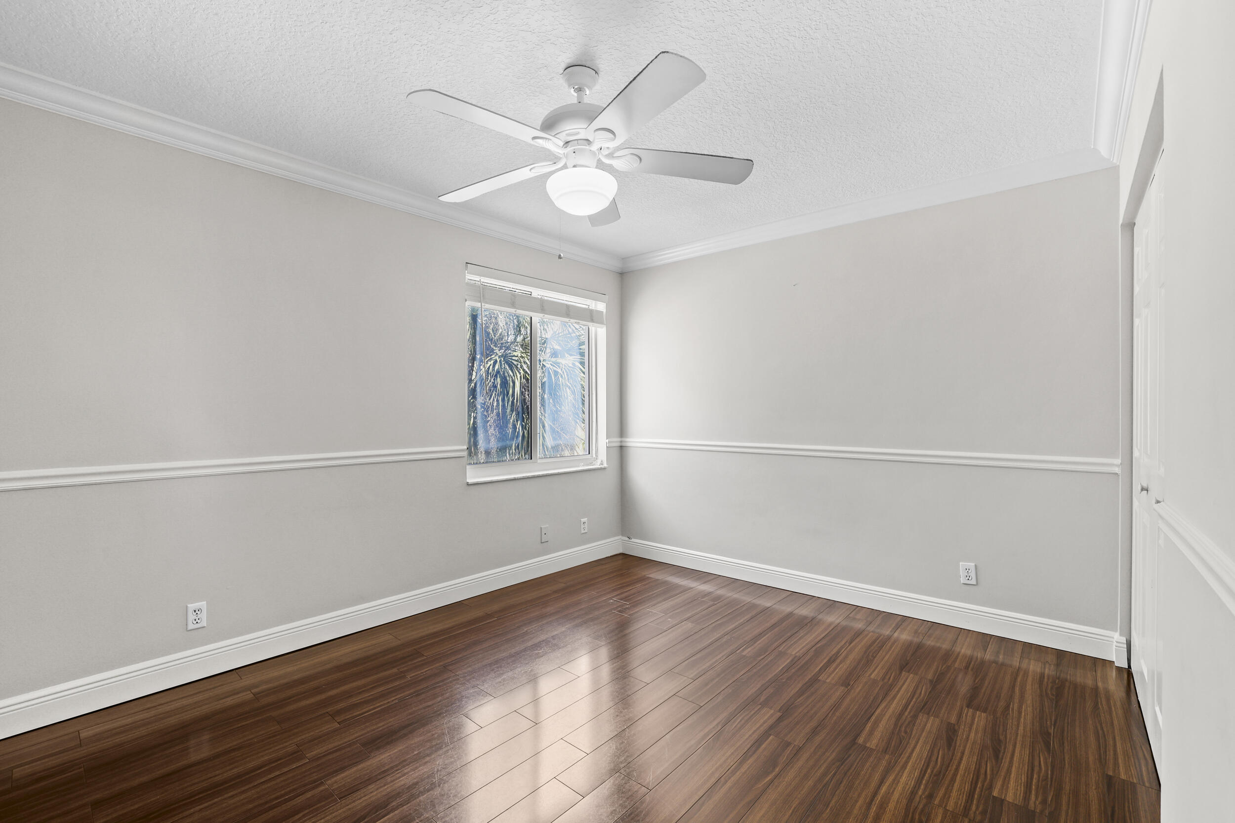 HOLIDAY SPRINGS EAST - Residential