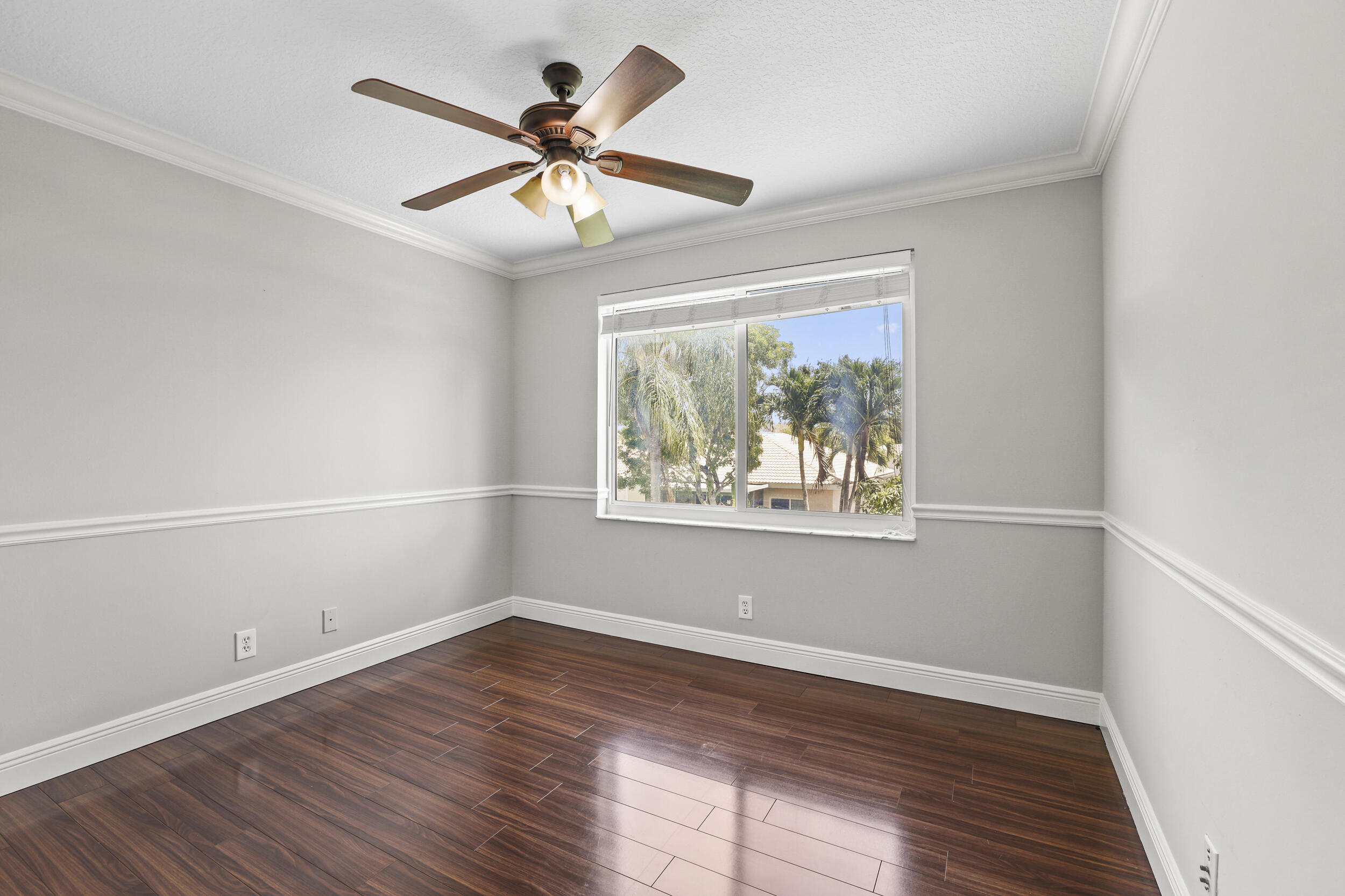 HOLIDAY SPRINGS EAST - Residential