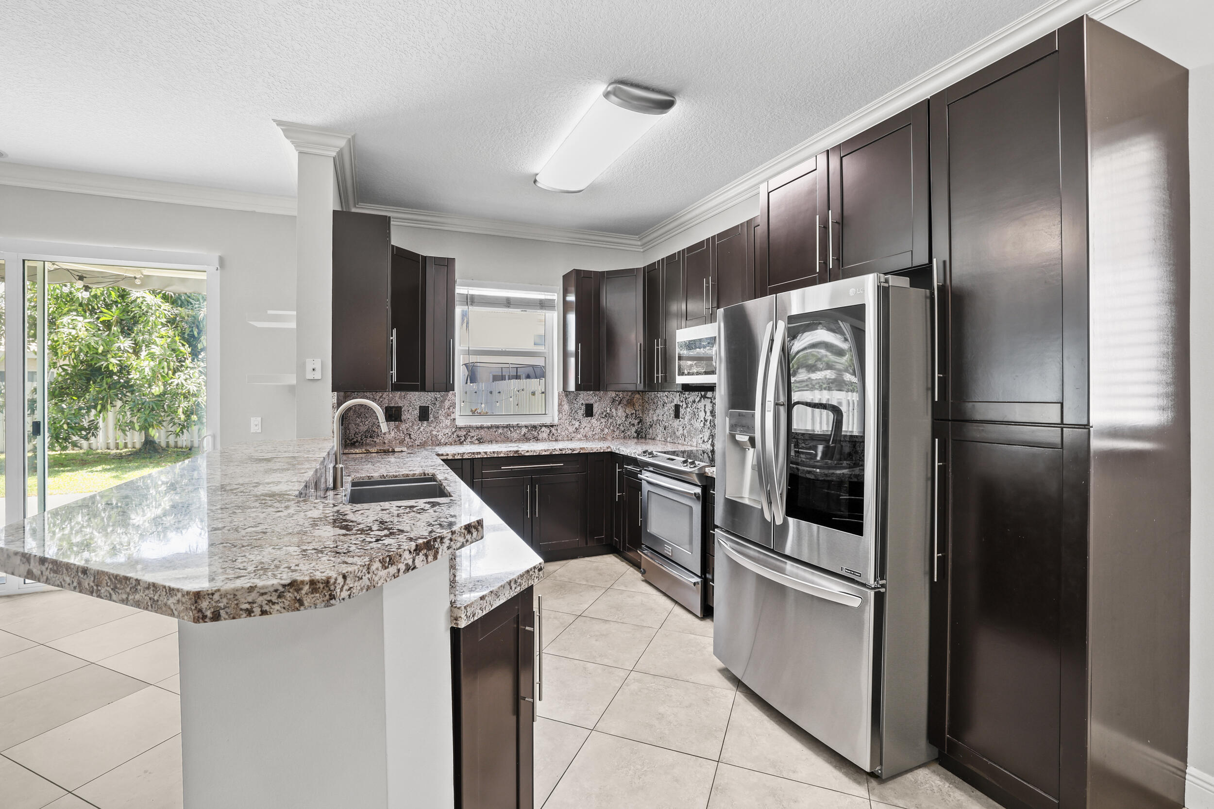 HOLIDAY SPRINGS EAST - Residential