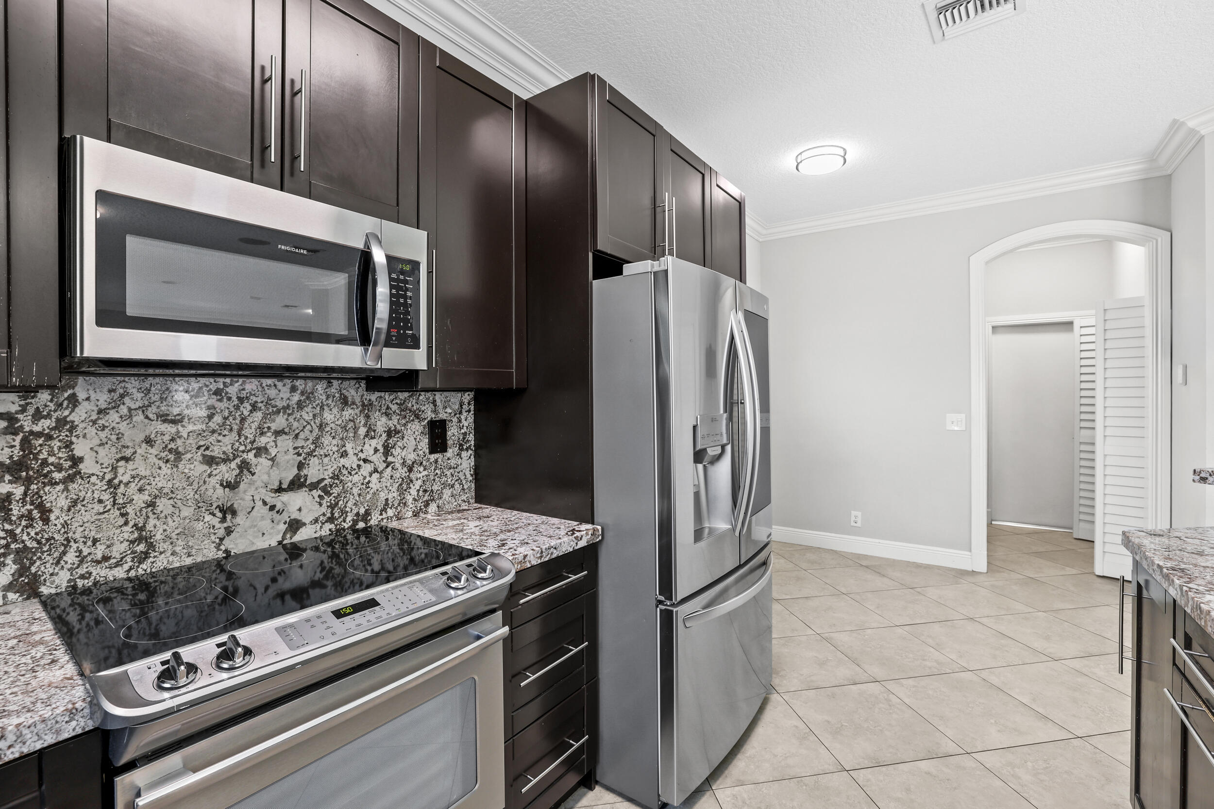 HOLIDAY SPRINGS EAST - Residential