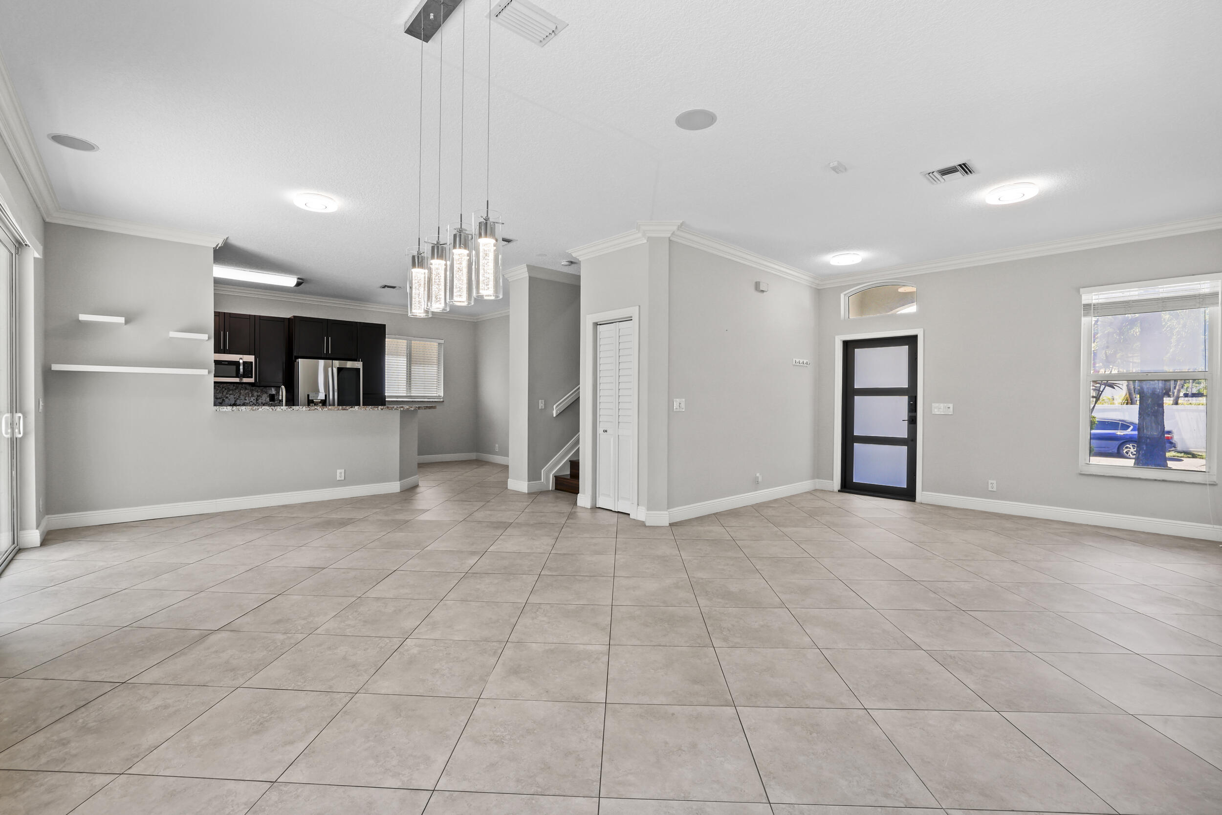 HOLIDAY SPRINGS EAST - Residential