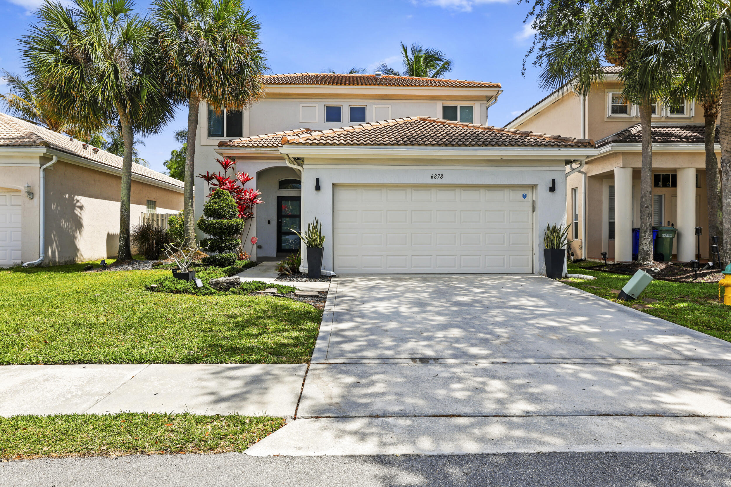 HOLIDAY SPRINGS EAST - Residential