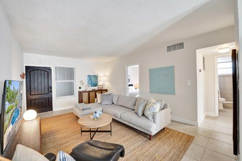 Tiny photo for 510 NE 17th Avenue #103, Fort Lauderdale, FL 33301 (MLS # B26029280)