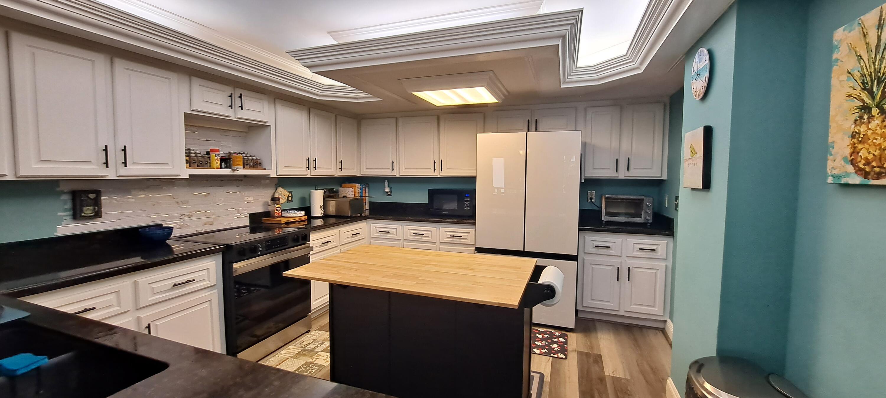 LAKESHORE VILLAGE OF MEADOWOOD PHASE 1 - Residential