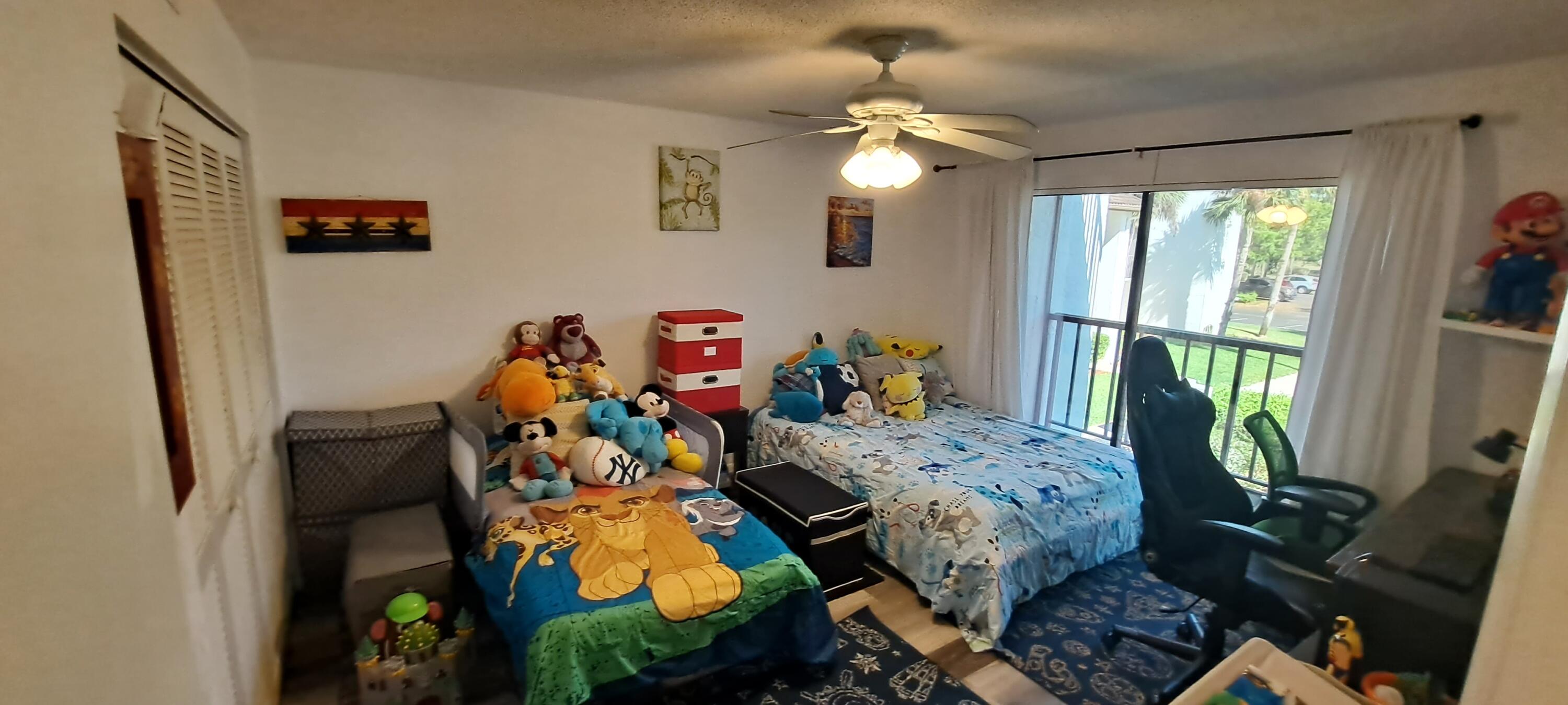 LAKESHORE VILLAGE OF MEADOWOOD PHASE 1 - Residential