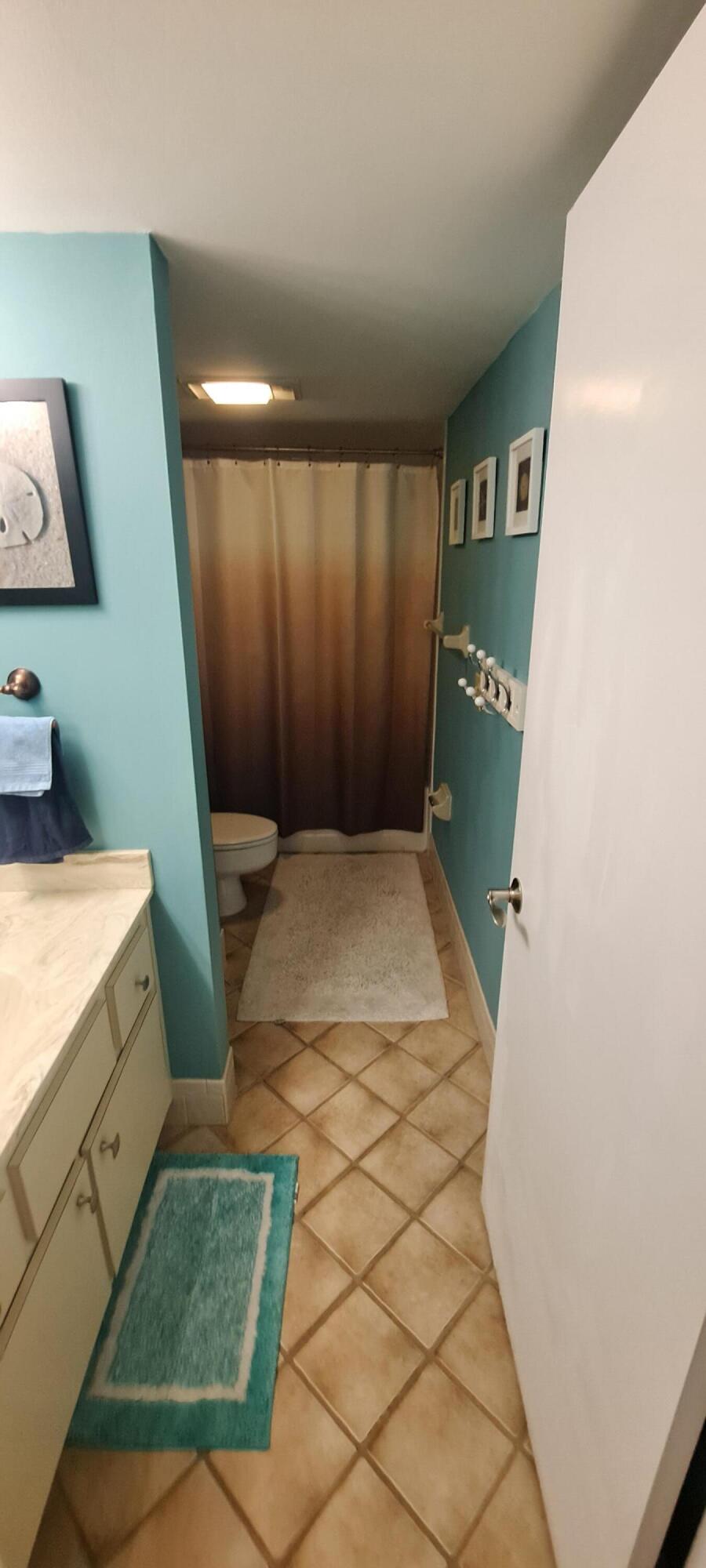 LAKESHORE VILLAGE OF MEADOWOOD PHASE 1 - Residential