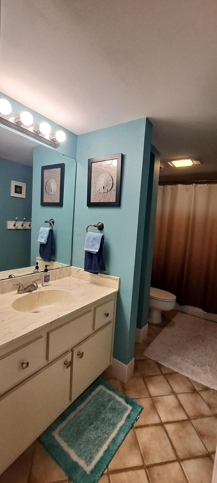 LAKESHORE VILLAGE OF MEADOWOOD PHASE 1 - Residential