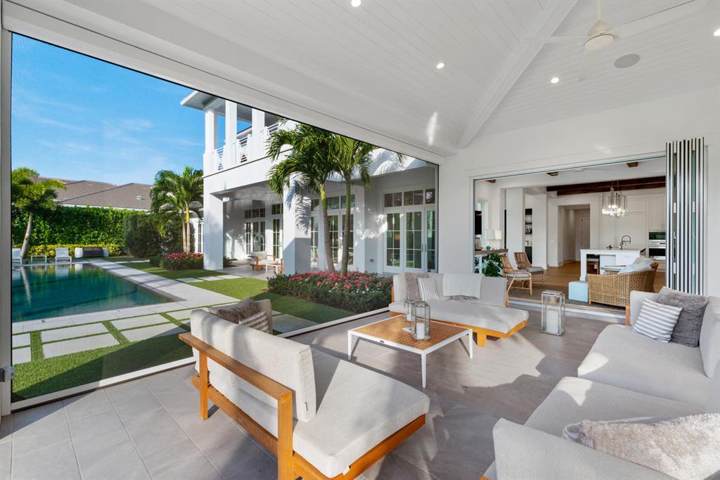 BLUE CYPRESS REPL AT PALM BEACH POLO & COUNTRY CLU - Residential