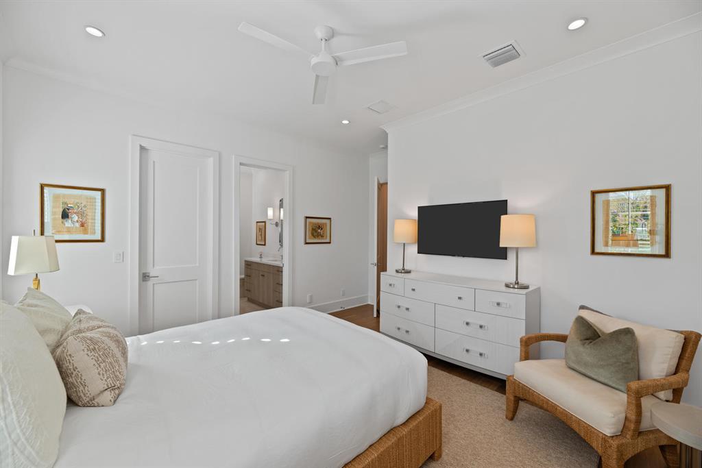 BLUE CYPRESS REPL AT PALM BEACH POLO & COUNTRY CLU - Residential