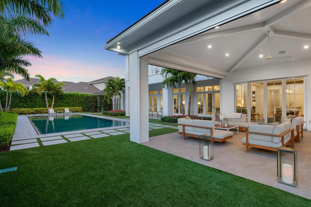 BLUE CYPRESS REPL AT PALM BEACH POLO & COUNTRY CLU - Residential