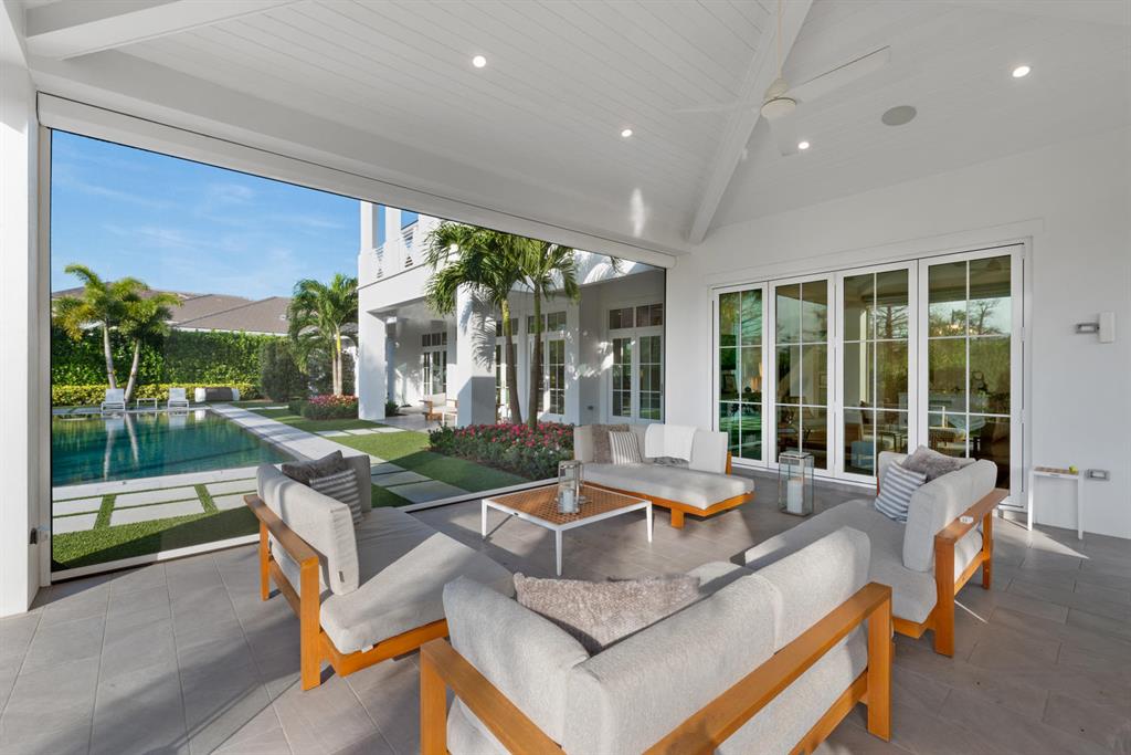 BLUE CYPRESS REPL AT PALM BEACH POLO & COUNTRY CLU - Residential