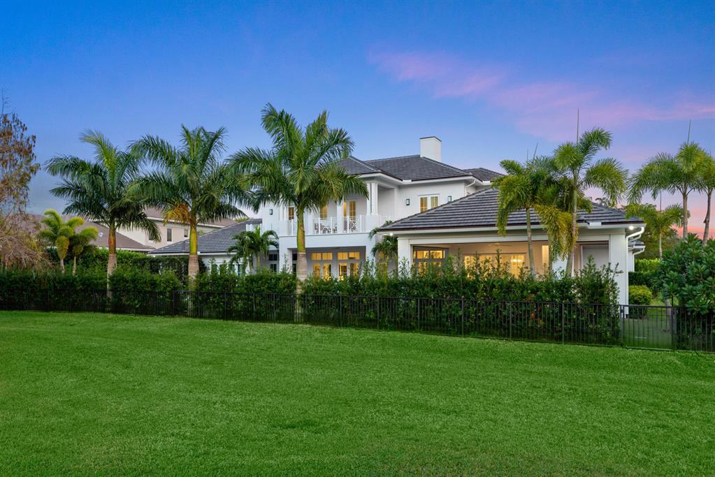 BLUE CYPRESS REPL AT PALM BEACH POLO & COUNTRY CLU - Residential