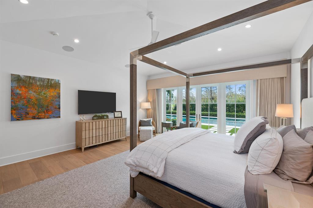 BLUE CYPRESS REPL AT PALM BEACH POLO & COUNTRY CLU - Residential