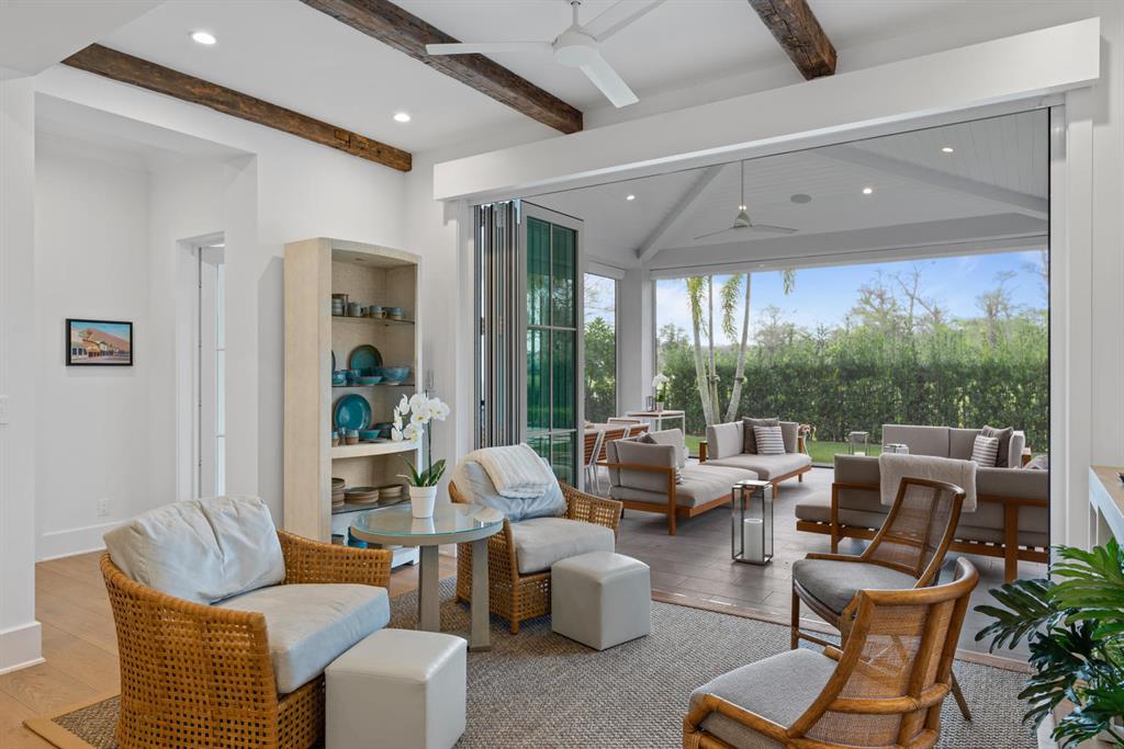 BLUE CYPRESS REPL AT PALM BEACH POLO & COUNTRY CLU - Residential